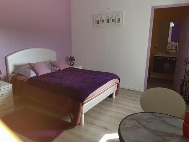Bed and Breakfast Chez Val Et Fred 85 Les Essarts  Екстер'єр фото